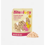Load image into Gallery viewer, Freeze Dried Rabbit, Chicken &amp; Carrot Dog &amp; Cat Treats, 3.5oz
