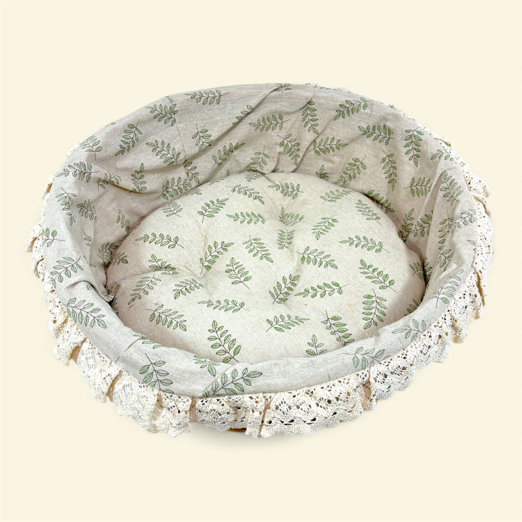 Round Cottagecore Wicker Pet Bed